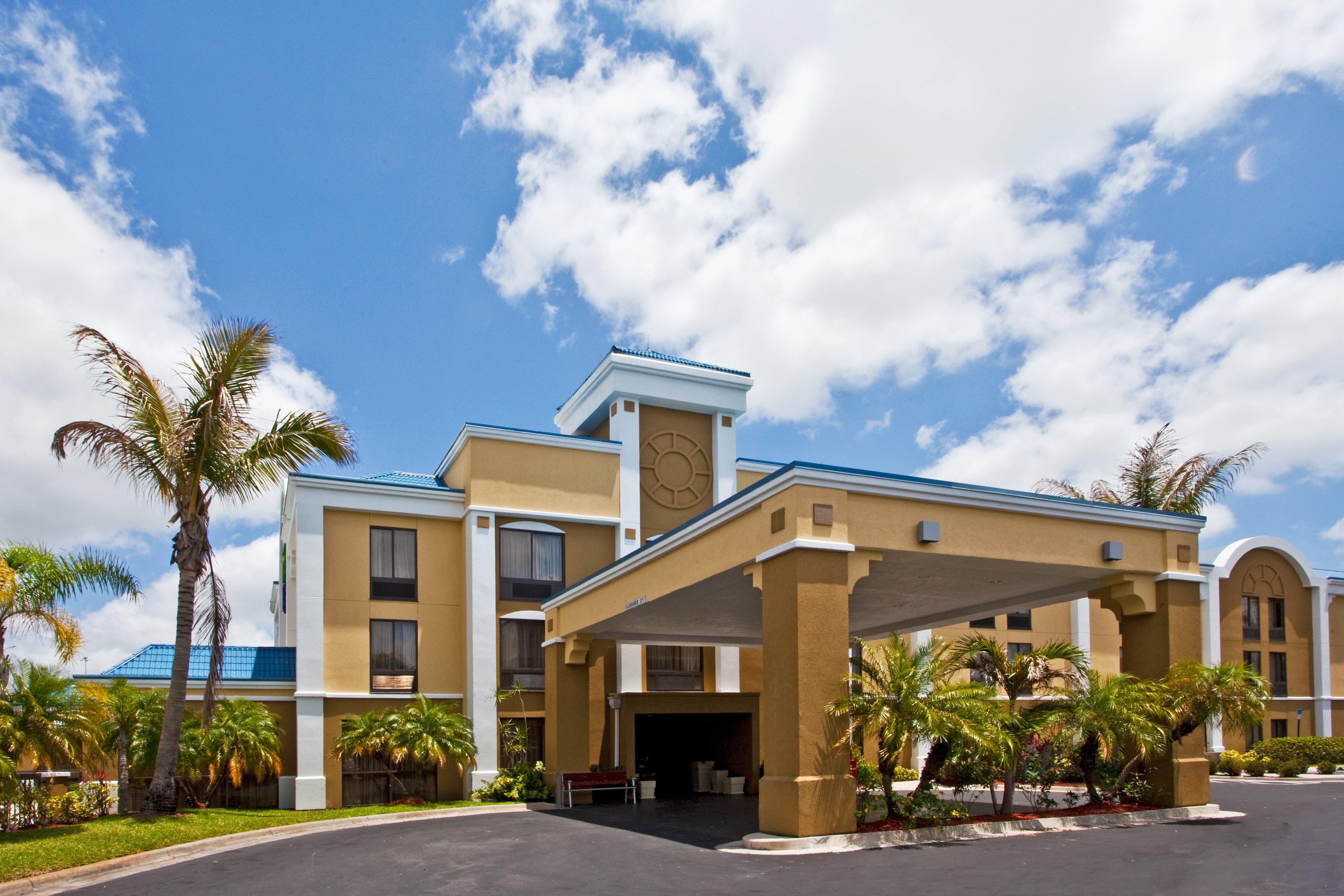Holiday Inn Express Vero Beach-West I-95 By Ihg Exteriér fotografie