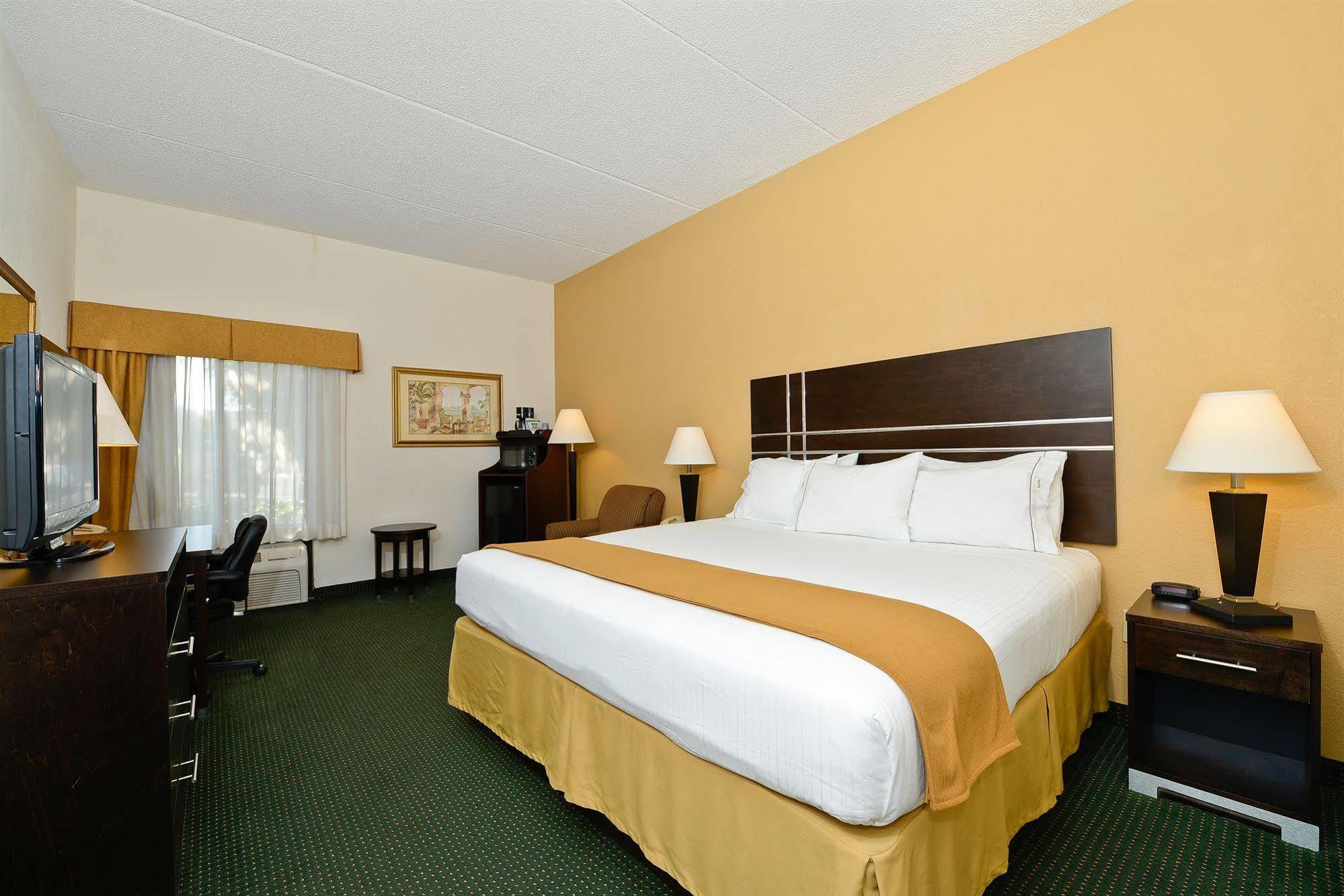Holiday Inn Express Vero Beach-West I-95 By Ihg Exteriér fotografie